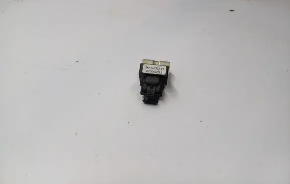 Maserati Quattroporte ABS wheel speed sensor 670005813