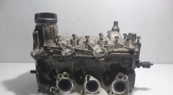Skoda Fabia Mk1 (6Y) Engine head 