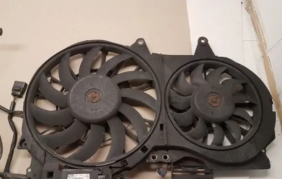 Audi A4 S4 B7 8E 8H Radiator cooling fan shroud 8E0121205AB 8E0971073F