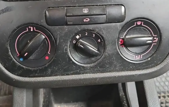 Volkswagen Golf V Climate control/heater control trim 1K0819047AP IMPRK1386697