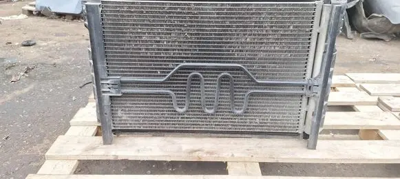 BMW 1 E81 E87 Radiator set 752293416 32132956453 5318849