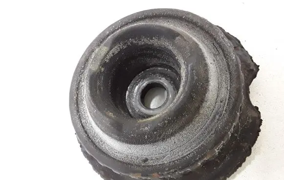 Volkswagen PASSAT B5 Front upper strut mount 