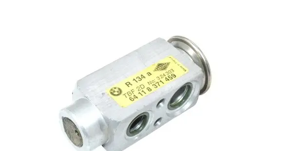 BMW 5 E39 Air conditioning (A/C) expansion valve 64118371459 8371459 64118369257