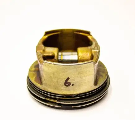 Piston