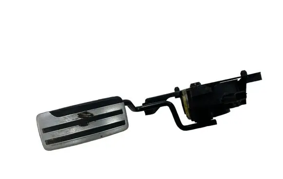 Nissan Qashqai Accelerator throttle pedal 189DB00899