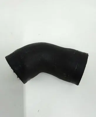 Skoda Octavia Mk2 (1Z) Intercooler hose/pipe 