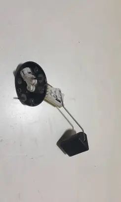 Toyota RAV 4 (XA40) Fuel level meter relay 01010