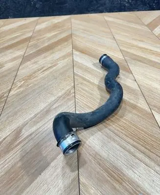 Mercedes-Benz E W211 Engine coolant pipe/hose A2115010782