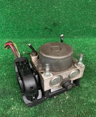 Fiat Linea ABS Pump 0265800663 0265231999 51800909