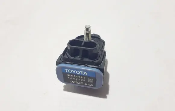 Toyota C-HR I Airbag deployment crash/impact sensor 8983AF4010