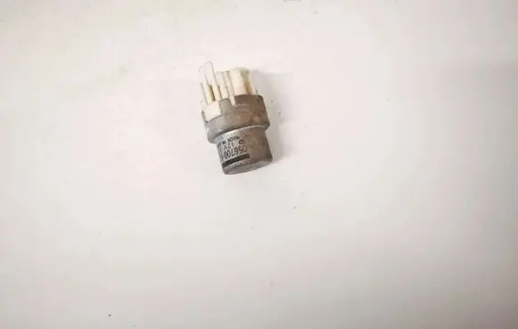 Mitsubishi Galant Eterna Other relay 05670005260 056700-05260