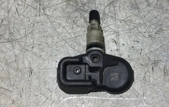 Toyota Yaris Tire pressure sensor E1110R035437 E11035437 17B1315CD3