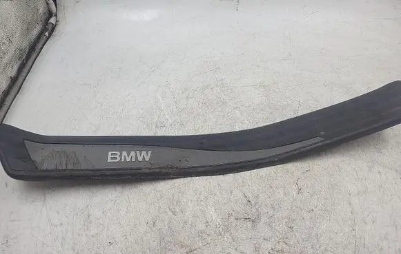 BMW 5 E60 E61 Rear sill trim cover 7034305
