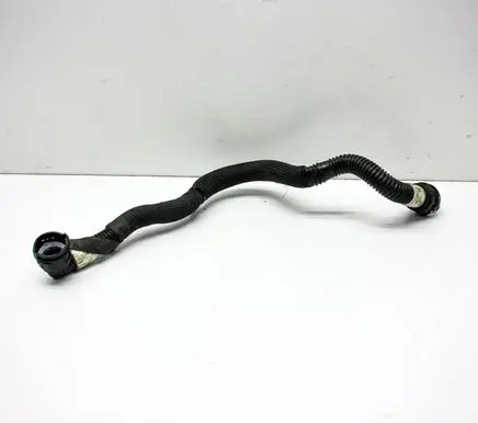 Tesla Model Y Engine coolant pipe/hose