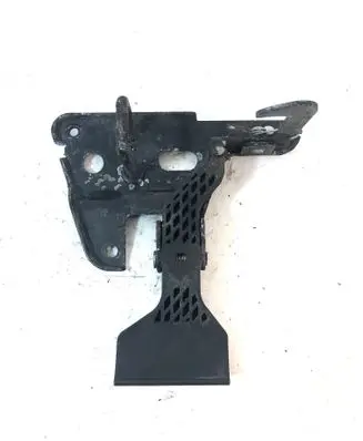 Audi A4 S4 B7 8E 8H Engine bonnet/hood lock/latch loop/hook 8E0823480E