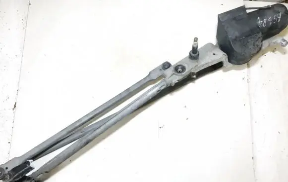 Ford Focus Front wiper linkage and motor