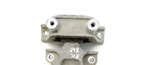 Suzuki SX4 S-Cross Gearbox mount