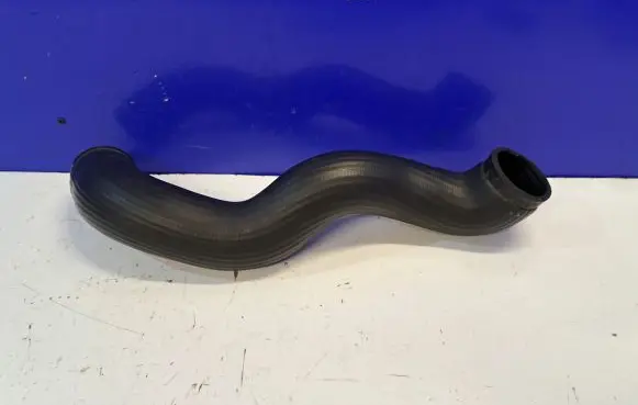 Volvo V70 Intercooler hose/pipe 30645937