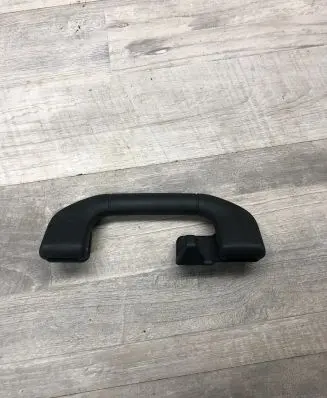 Mercedes-Benz C W204 Rear interior roof grab handle A2048100151