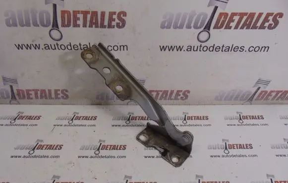 Mitsubishi Lancer Engine bonnet/hood hinges