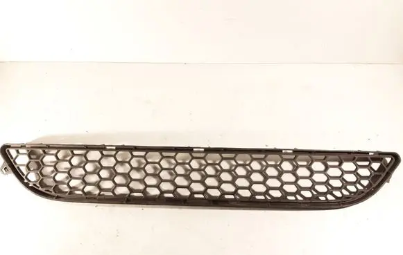 Volvo S60 Front bumper lower grill 30795021 30795022
