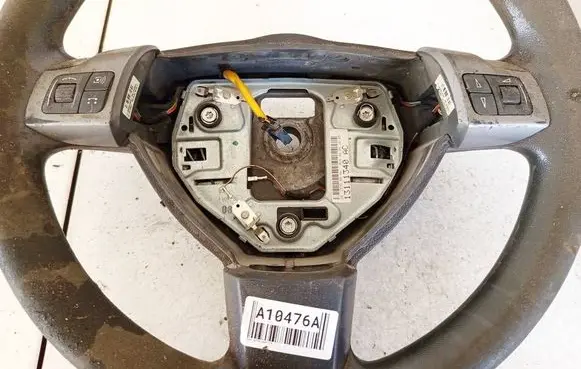 Opel Astra H Steering wheel buttons/switches 13208858