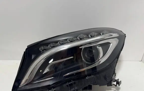 Mercedes-Benz GLA W156 X156 Headlight lense A1569063100 1569063100