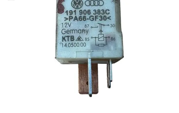 Skoda Octavia Mk1 (1U) Other relay 191906383C 14050000