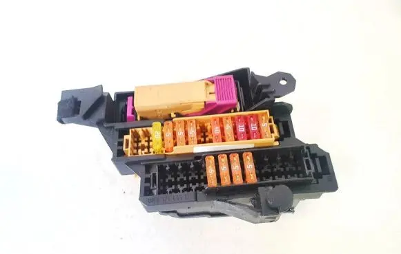 Audi A4 S4 B8 8K Fuse box set 8k2971845b