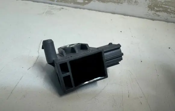 Hyundai Tucson TL Airbag deployment crash/impact sensor 95920B4000