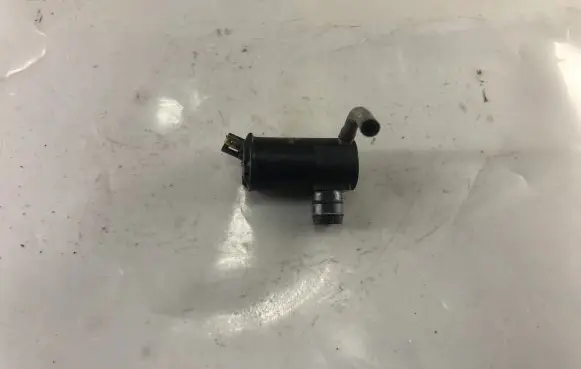 Mitsubishi Pajero Pinin Windscreen/windshield washer pump 0602101480