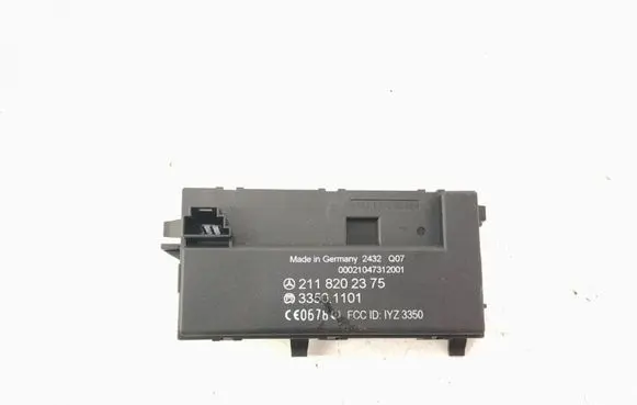 Mercedes-Benz E W211 Keyless (KESSY) go control unit/module 2118202375 A2118202375