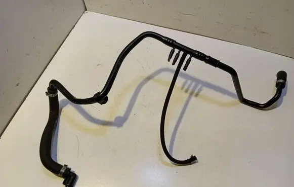 BMW 3 E90 E91 Vacuum line/pipe/hose 7785449