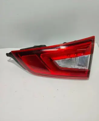 Nissan Qashqai Tailgate rear/tail lights 265504EA5A 265504EA5B
