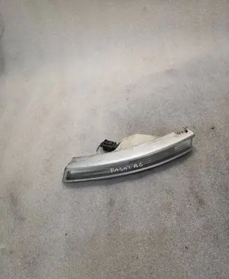 Volkswagen PASSAT B6 Front indicator light 3C0953041L