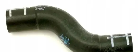 Engine coolant pipe/hose
