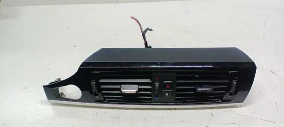 BMW X4 F26 Dashboard side air vent grill/cover trim 17238711