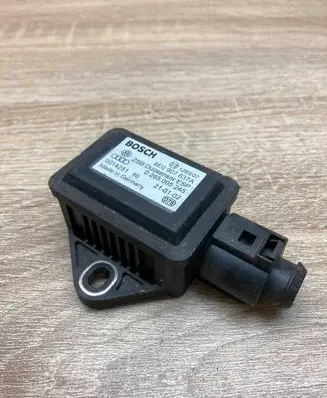 Audi A6 S6 C5 4B ESP acceleration yaw rate sensor 8E0907637A 0265005245 WITHPLUG