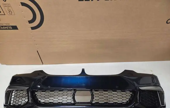 BMW 5 G30 G31 G38 Front bumper 8070202 8069066