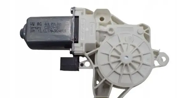 Audi A6 C7 Front door window regulator motor 4K0959801