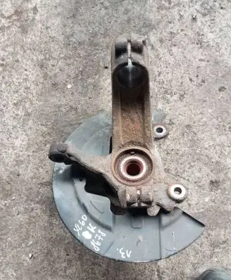 Volvo XC60 Front wheel hub 7G913K171M