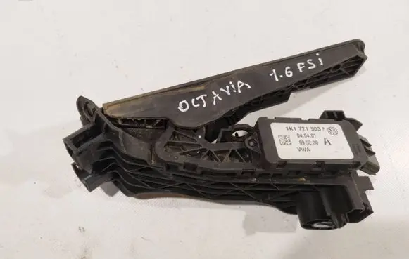 Skoda Octavia Mk2 (1Z) Accelerator throttle pedal 1K1721503P