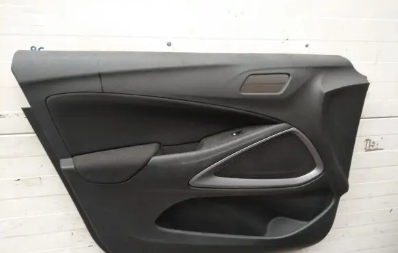 Opel Crossland X Front door card panel trim 475853623