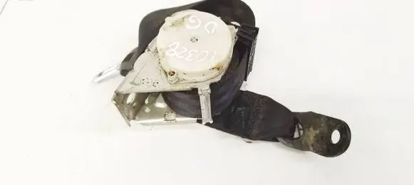 Rear seatbelt