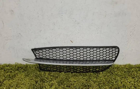 Alfa Romeo 147 Front bumper lower grill 46557854