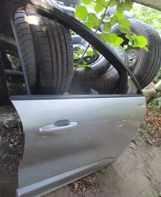 Ford Kuga III Front door