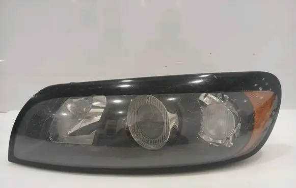 Volvo C30 Headlight/headlamp 31214537 0301232201