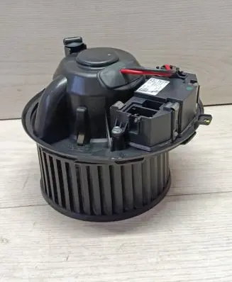 Audi A3 S3 A3 Sportback 8P Heater fan/blower F997165A 1K1820015G