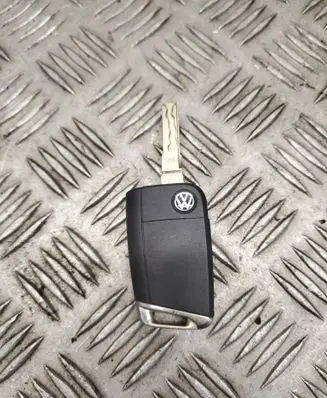 Volkswagen e-Golf Ignition key/card 5G0959752BC 2015DJ1677 CCAB12LP473AT0