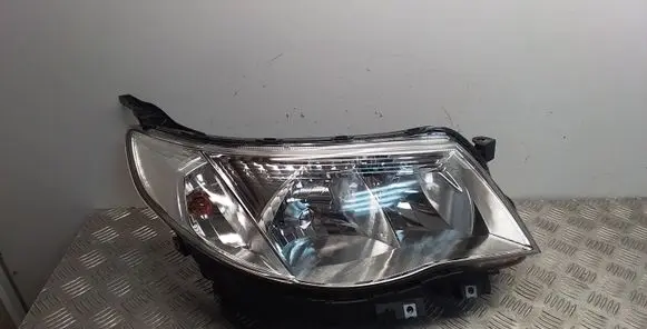 Subaru Forester SH Headlight/headlamp
